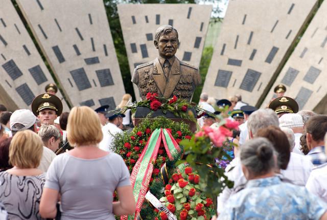 Как погиб александр лебедь. Смерть генерала лебедя не была несчастным случаем Как погиб александр лебедь7