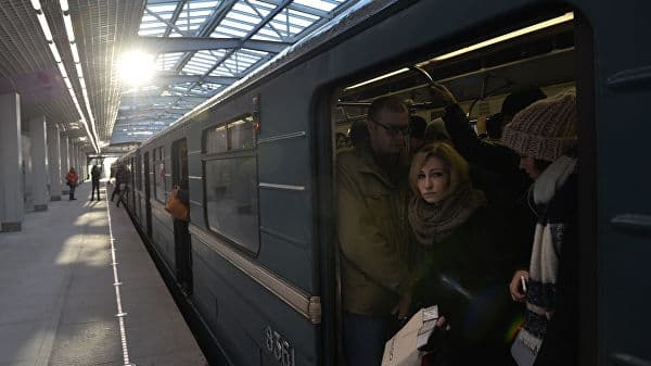 Сегодня очередная авария на Арбатско-Покровской линии метро