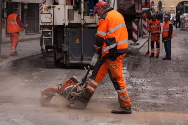 В Тюменской области начались работы по реконструкции дороги стоимостью 1 млрд рублей