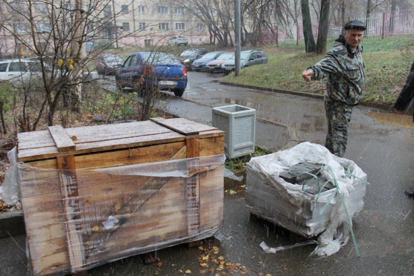 В Кирове погода меняют лифты по программе капремонта